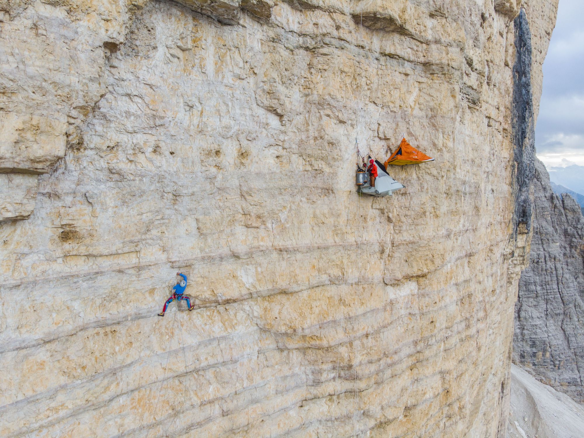 Space-Vertigo-cima-Ovest-Lavaredo-nuova-via-credit-Gabriele-Donati
